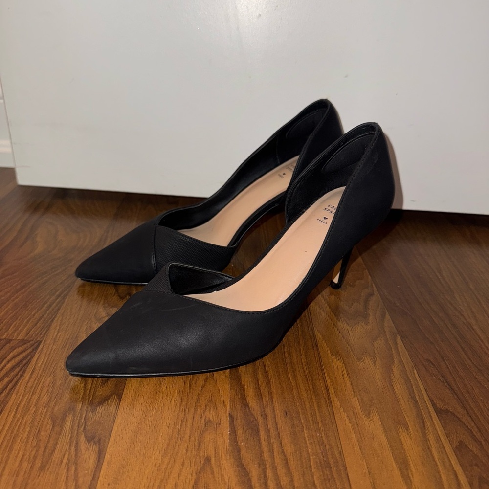 Elegant Black Women's Pumps Call It Spring